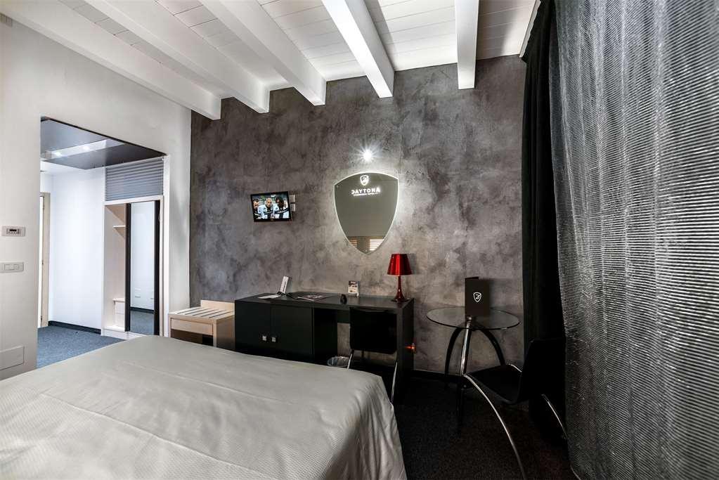 Daytona Business Hotel Collecchio Quarto foto